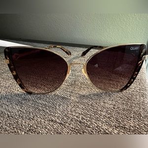 Quay SUNNIES